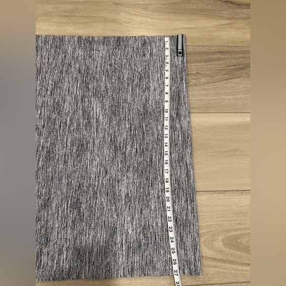 LULULEMON ATHLETICA Vinyasa Scarf *Rulu in‎ Space Dye Seal Gray Deep Cool - Picture 8 of 10